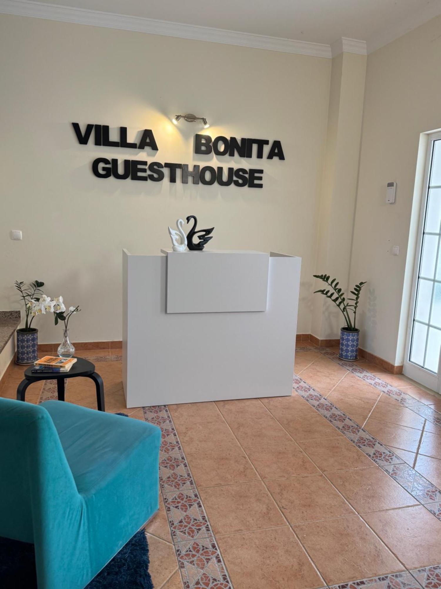 Villa Bonita Guesthouse Albufeira Old Town Esterno foto