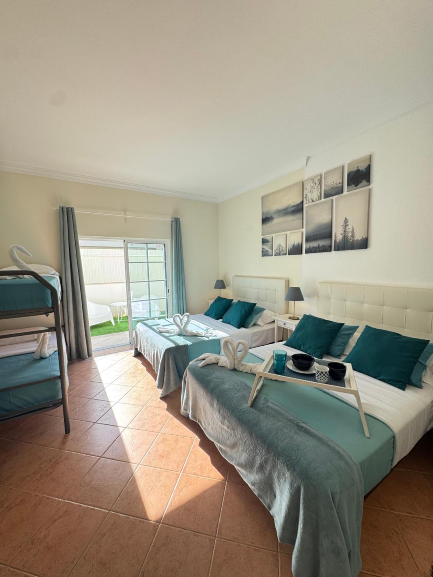 Villa Bonita Guesthouse Albufeira Old Town Esterno foto